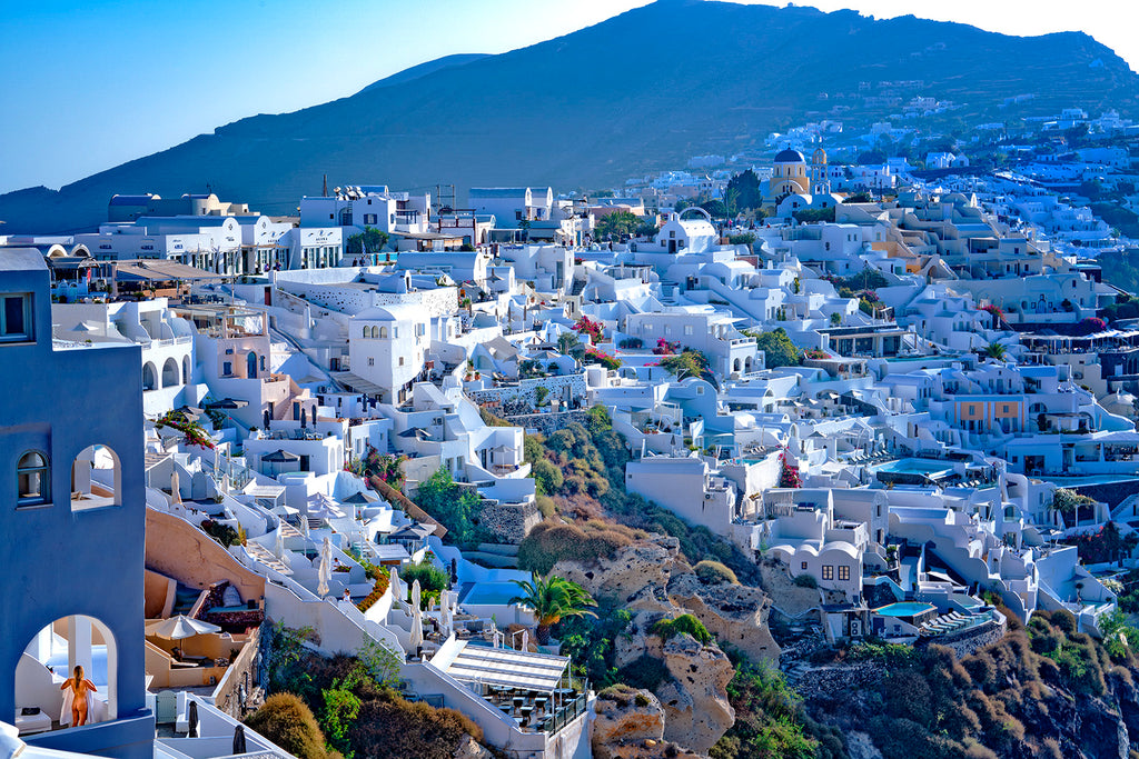 Santorini Exposed
