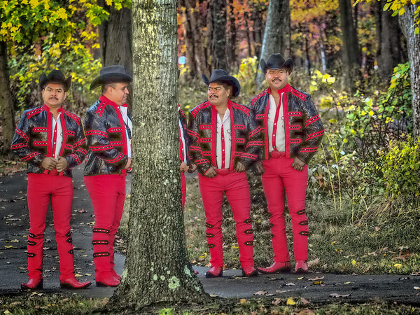 Vaqueros In Red